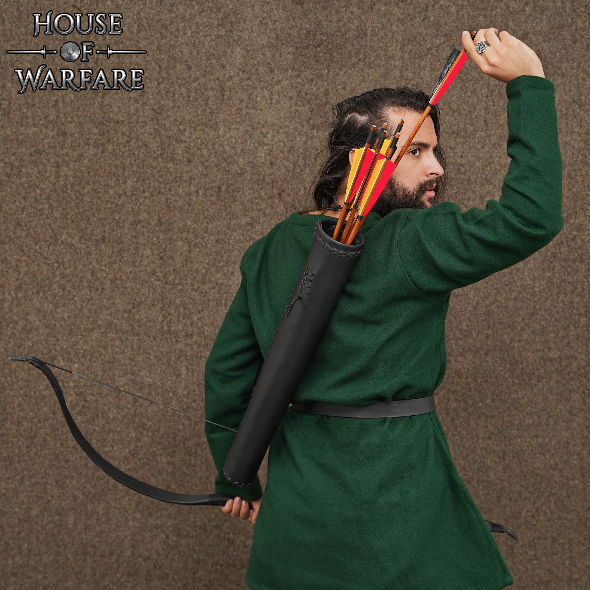 ?psc proxy image=1&product id=30529&image id=101611 - Arcs et archers m&eacute;di&eacute;vaux : guide &eacute;pique et pratique sur l'histoire, les techniques et l'&eacute;quipement