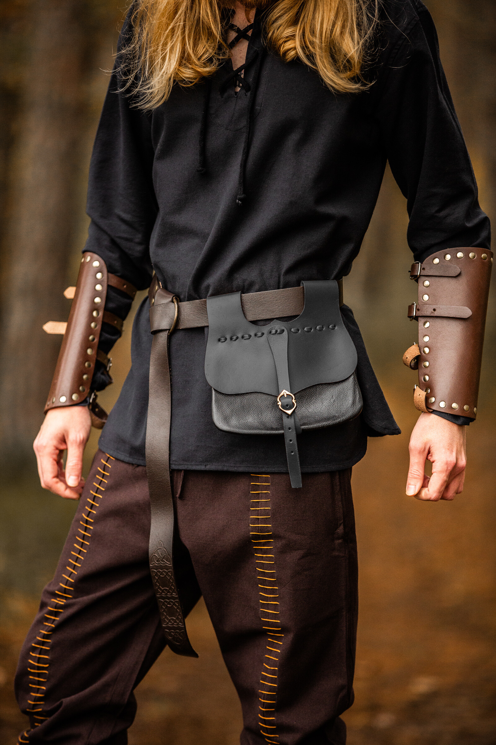 Sac banane médiéval en cuir modèle Albrecht, couleur noire