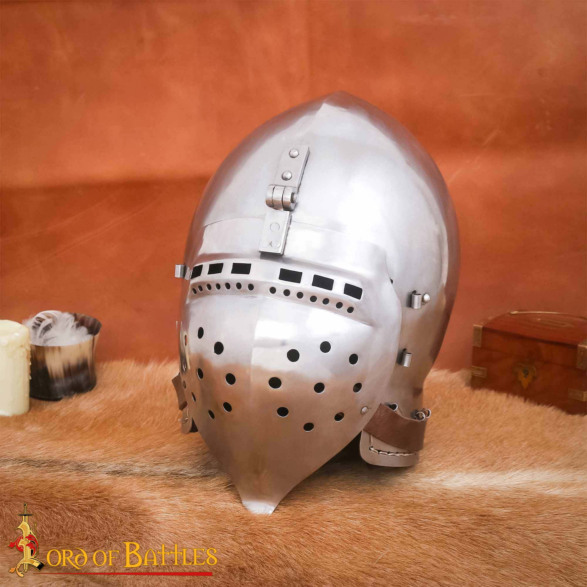 Bacinette médiévale des XIVe-XVe siècles avec visière, calibre 14