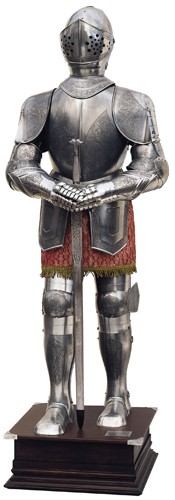 Armure naturelle en argent avec gravures