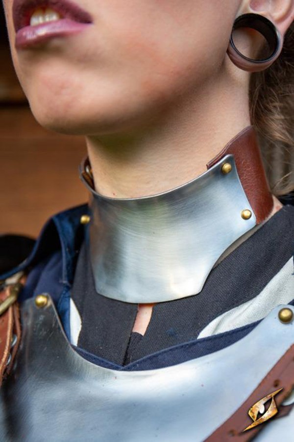 ?psc proxy image=1&product id=12590&image id=33495 - Gorgerin médiéval : la protection essentielle du cou entre artisanat et bataille
