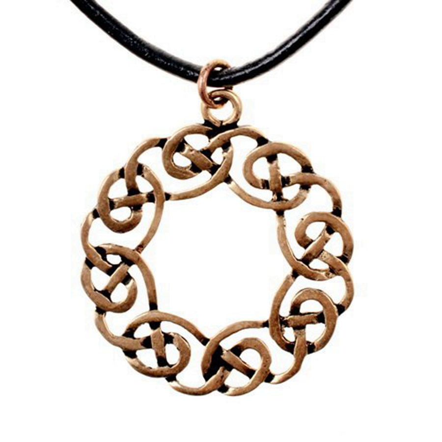 ?psc proxy image=1&product id=13986&image id=38681 - Pendentifs celtiques : Histoire, symboles et signification éternelle
