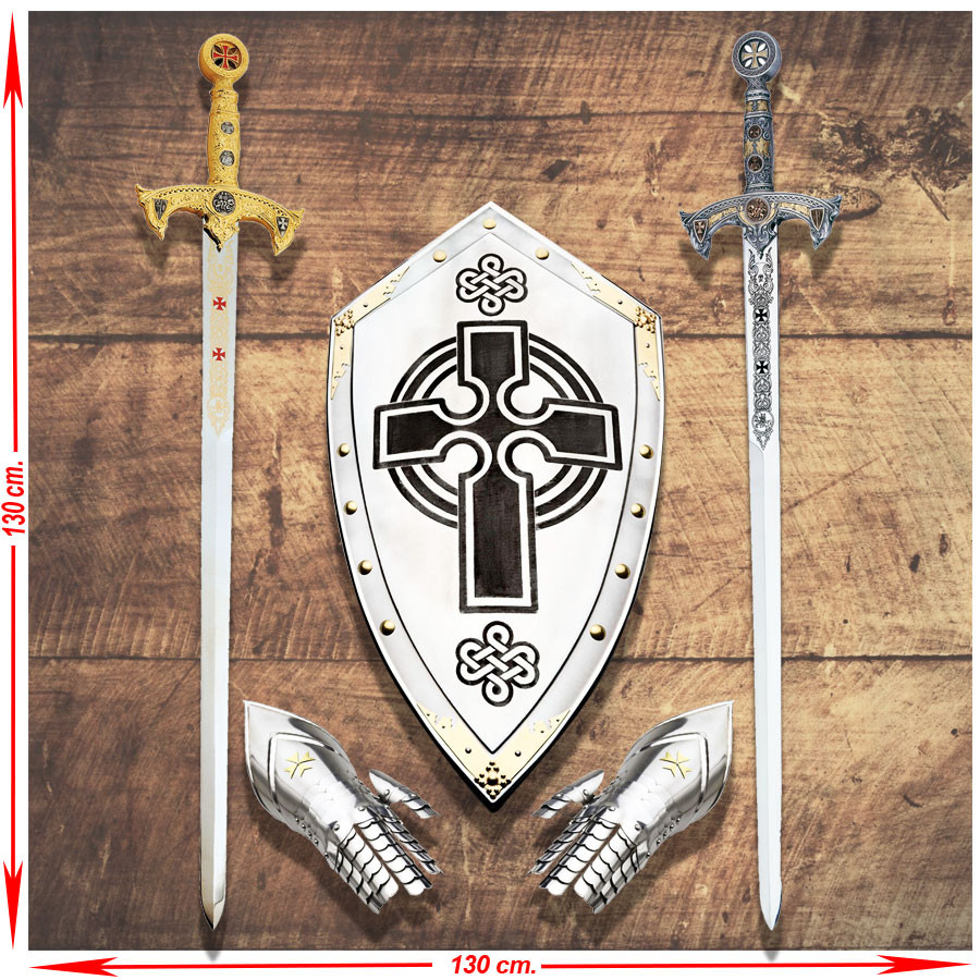 Panoplie du Grand Maître du Temple et de ses Templiers