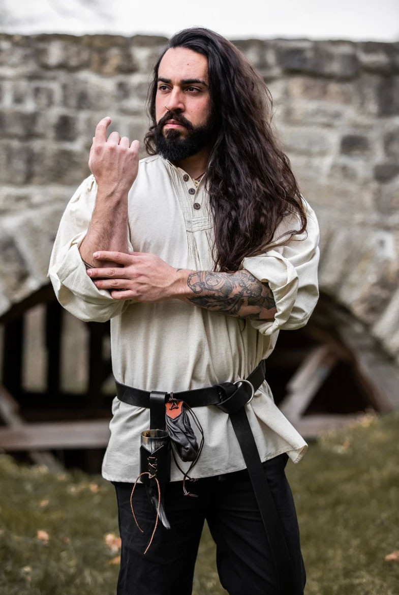 ?psc proxy image=1&product id=15424&image id=43759 - Déchiffrer les vêtements vikings : au-delà des mythes