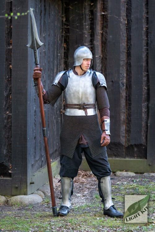 ?psc proxy image=1&product id=16121&image id=46750 - Casques vikings : réalité historique, types et comment séparer mythe et preuve archéologique