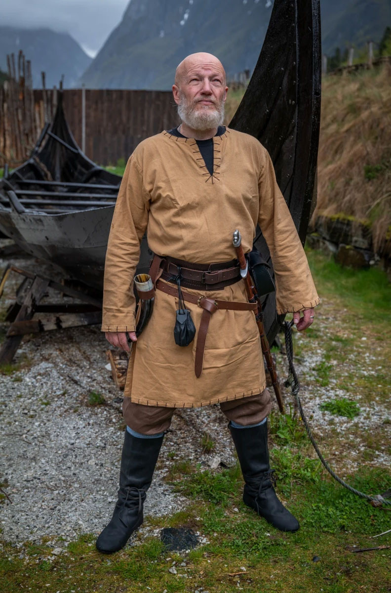 Tunique viking avec broderie Erwin, marron miel