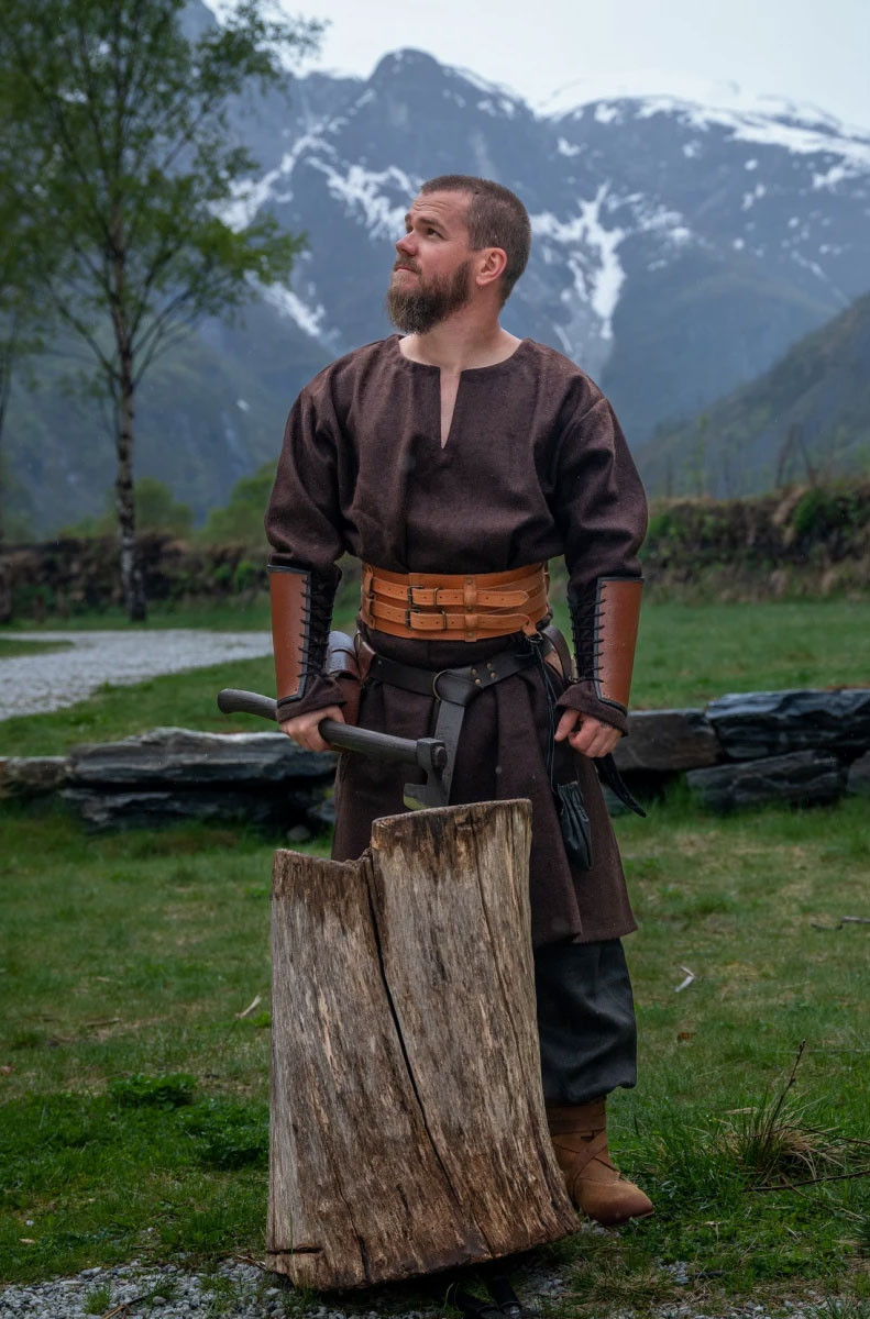 ?psc proxy image=1&product id=12442&image id=46850 - Fêtes vikings : guide épique et pratique pour comprendre leur calendrier, rituels et festivals actuels