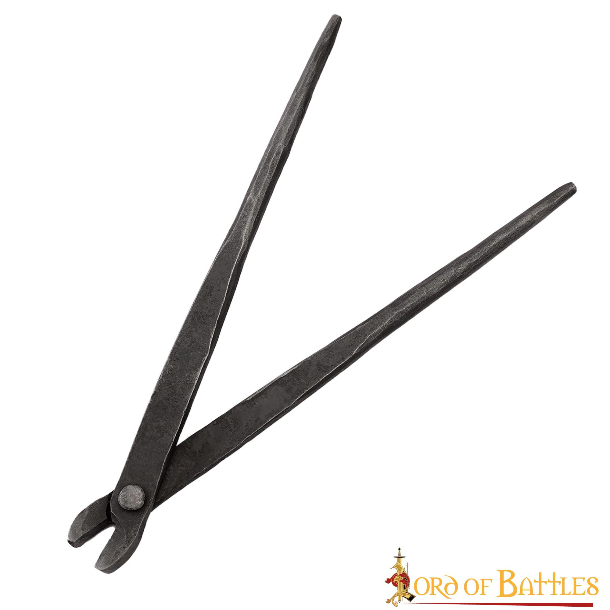 ?psc proxy image=1&product id=18343&image id=57844 - Outils des artisans médiévaux : forge, menuiserie et techniques qui ont forgé le Moyen Âge