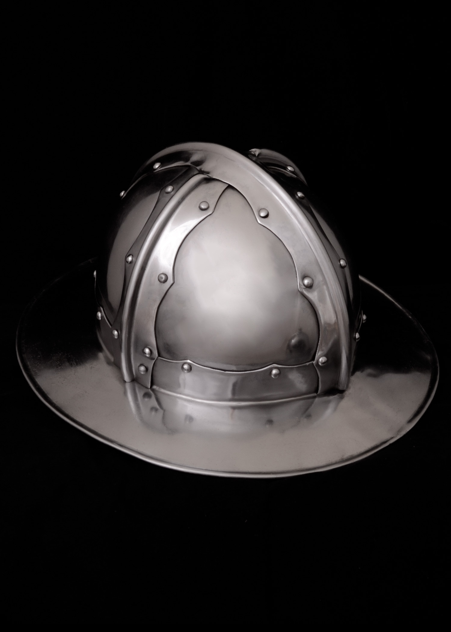 Casque de bouilloire italien médiéval, XVe siècle