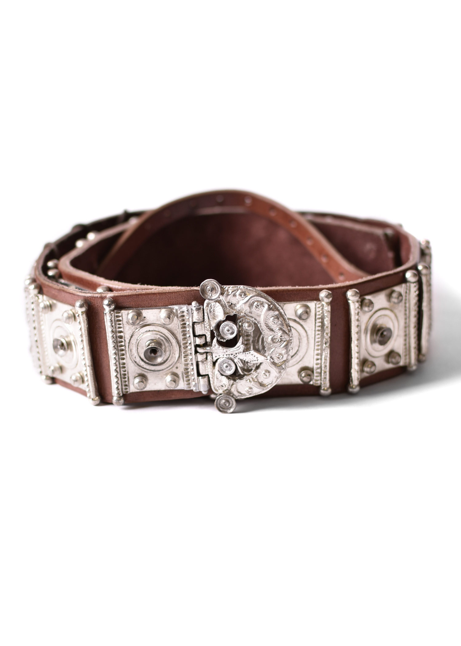 ?psc proxy image=1&product id=18583&image id=59075 - Ceinturons historiques : Plus qu'un accessoire, un symbole de pouvoir et de culture