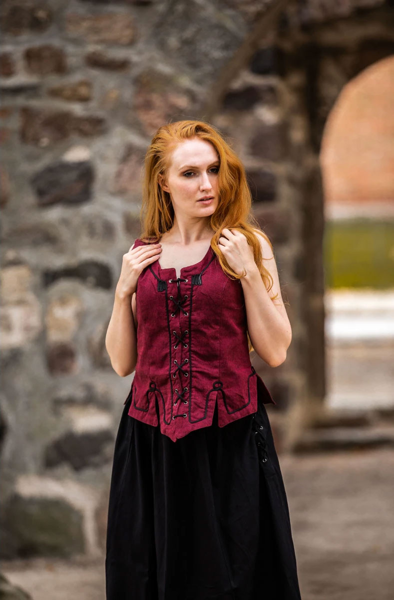 Gilet médiéval femme modèle Selma, rouge