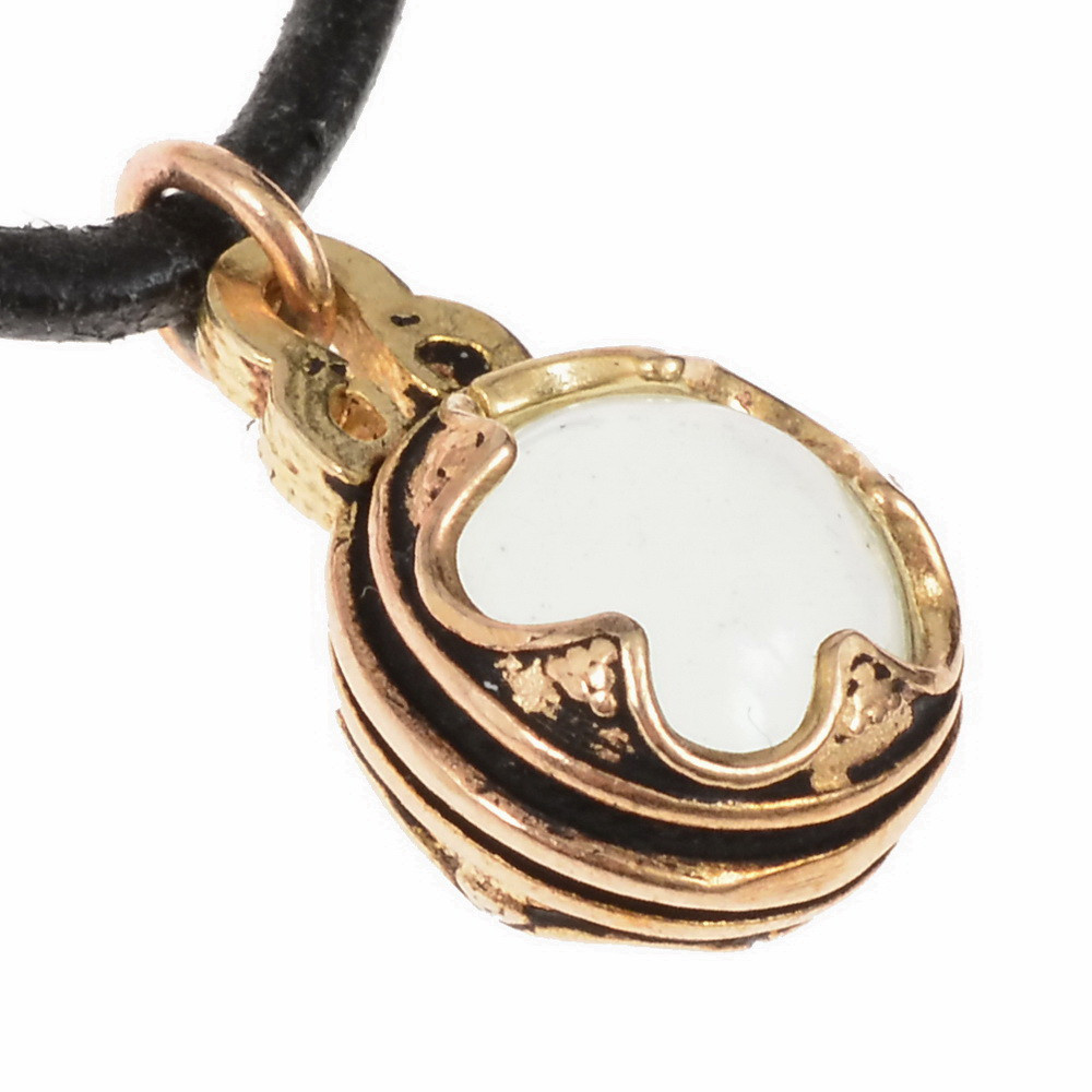 ?psc proxy image=1&product id=19258&image id=61559 - Pendentifs Vikings : Un Voyage à Travers l'Histoire, le Symbolisme et l'Artisanat Nordique