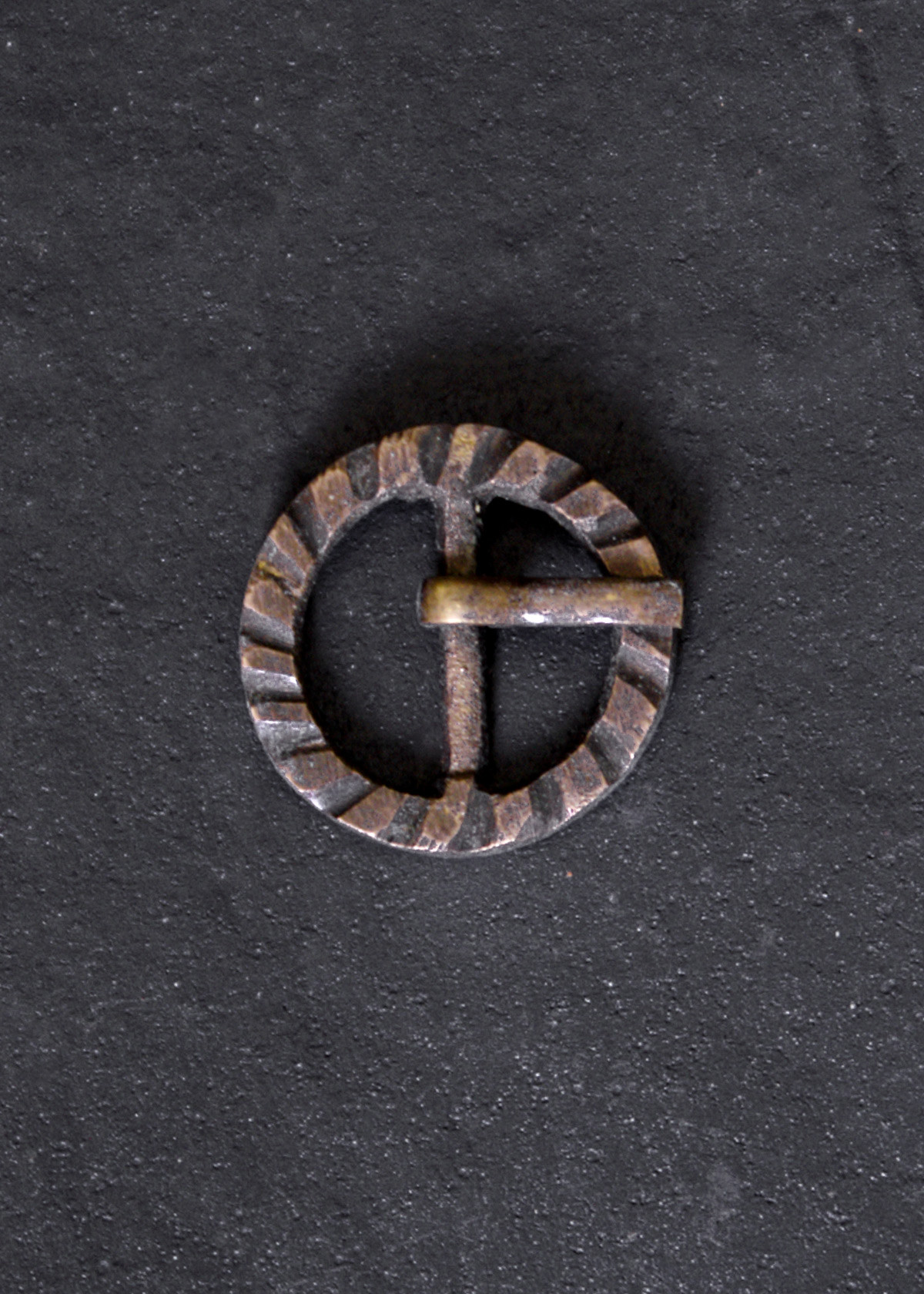 ?psc proxy image=1&product id=19577&image id=62474 - Outils des artisans médiévaux : forge, menuiserie et techniques qui ont forgé le Moyen Âge