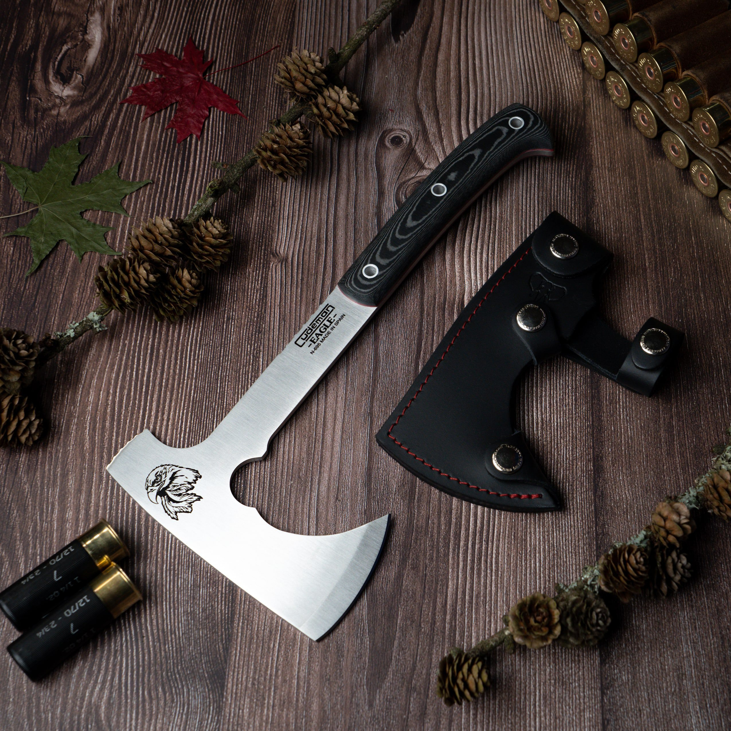 Hache aigle manche micarta noir