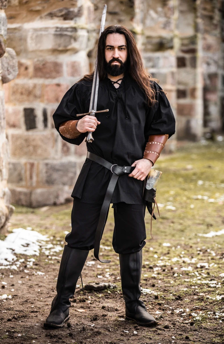 Chemise médiévale modèle Ulrich, couleur noire