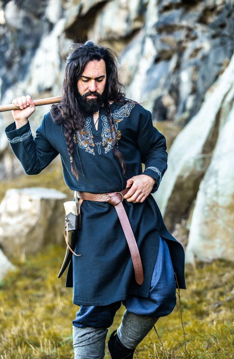 ?psc proxy image=1&product id=20406&image id=64477 - F&ecirc;tes vikings : guide &eacute;pique et pratique pour comprendre leur calendrier, rituels et festivals actuels