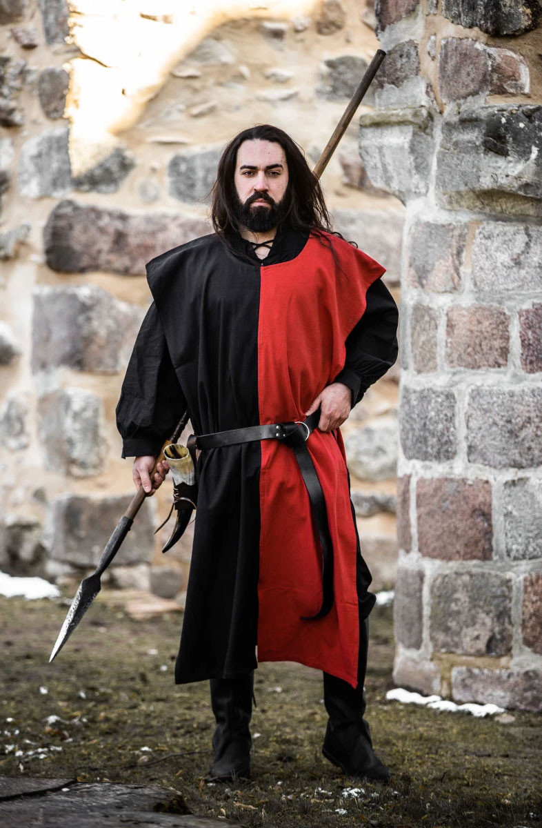 ?psc proxy image=1&product id=20470&image id=64622 - V&ecirc;tements m&eacute;di&eacute;vaux d'hiver : guide &eacute;pique et pratique sur les mat&eacute;riaux, les couches et l'usage social