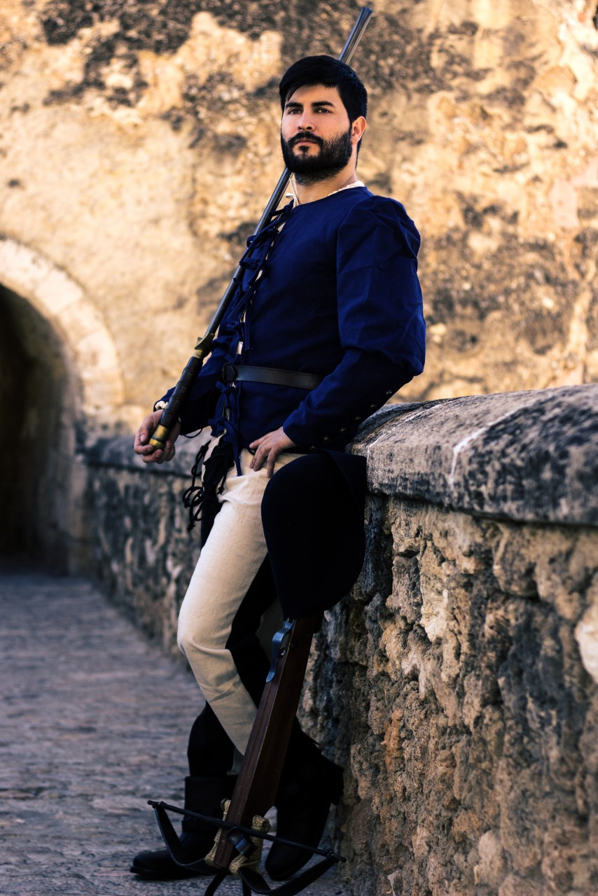 ?psc proxy image=1&product id=21372&image id=66649 - Vêtements médiévaux pour hommes : guide épique et pratique sur les tenues, les matériaux et comment choisir votre accoutrement