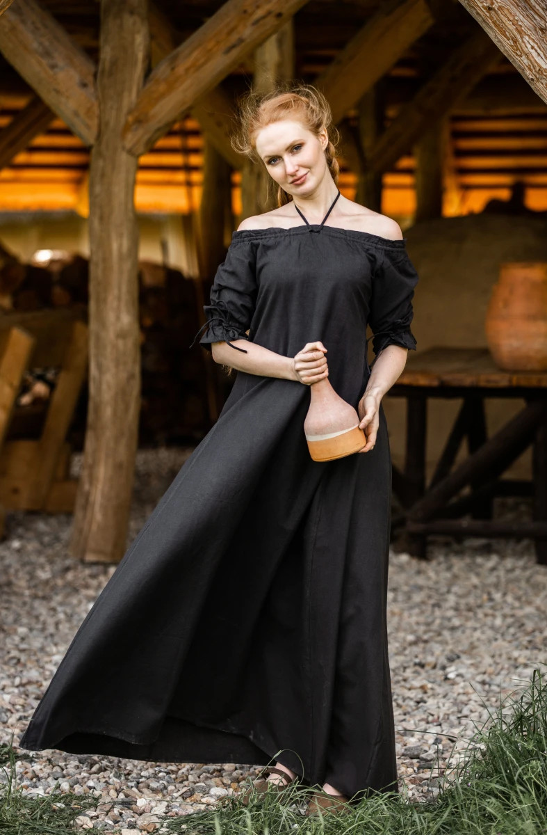 Robe médiévale modèle Melisande, noire