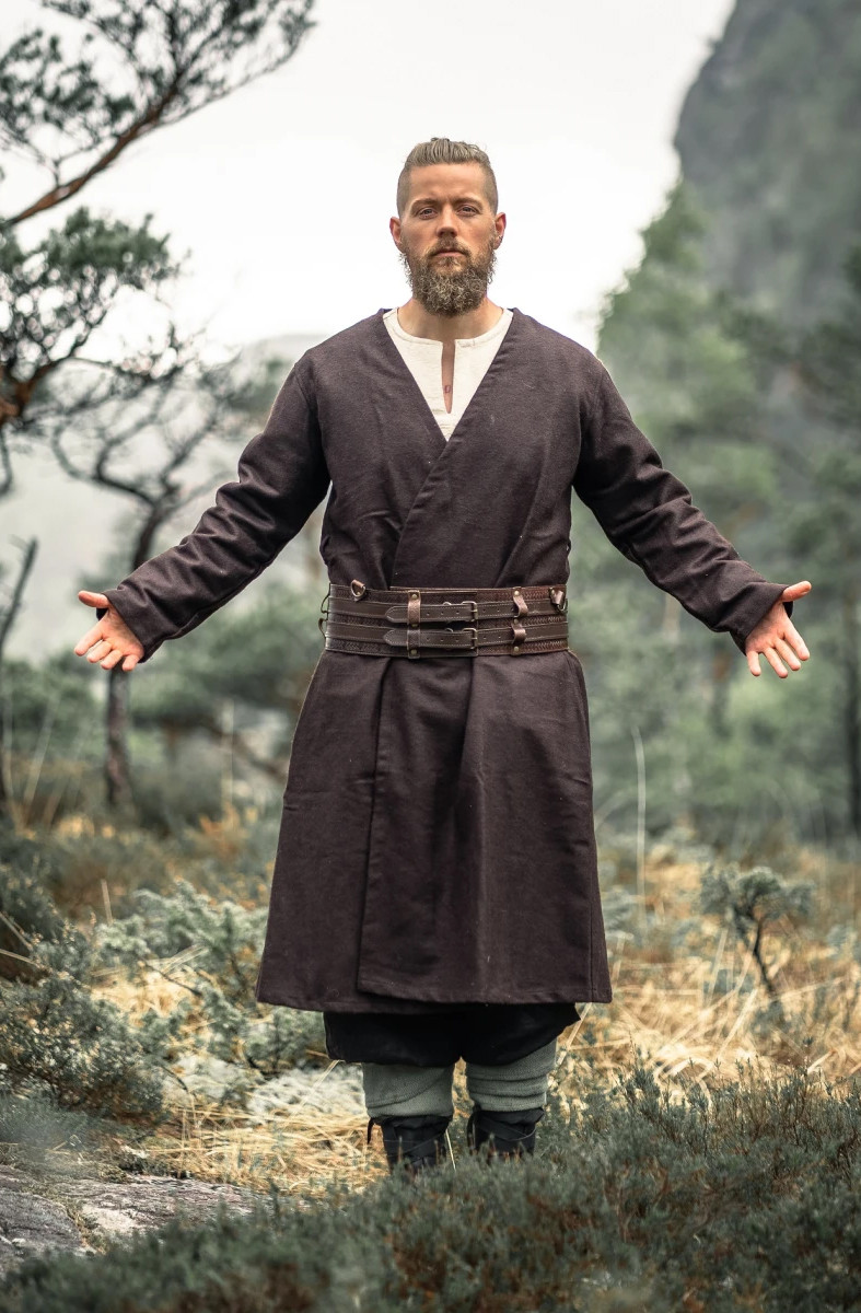 ?psc proxy image=1&product id=12913&image id=67474 - F&ecirc;tes vikings : guide &eacute;pique et pratique pour comprendre leur calendrier, rituels et festivals actuels