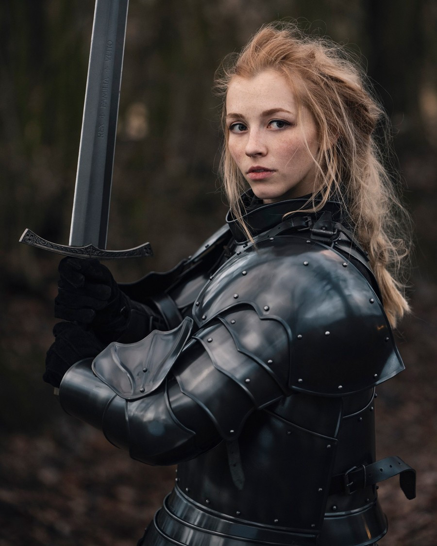 ?psc proxy image=1&product id=24663&image id=74905 - Spallières du Guerrier Médiéval : Histoire et Évolution de la Protection des Épaules