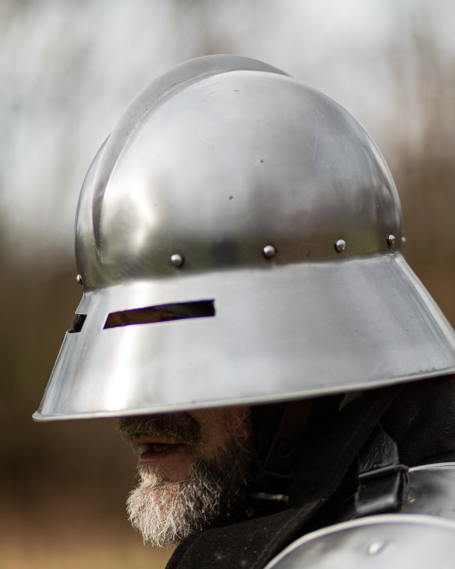 Bouilloire Médiévale Casque Francis