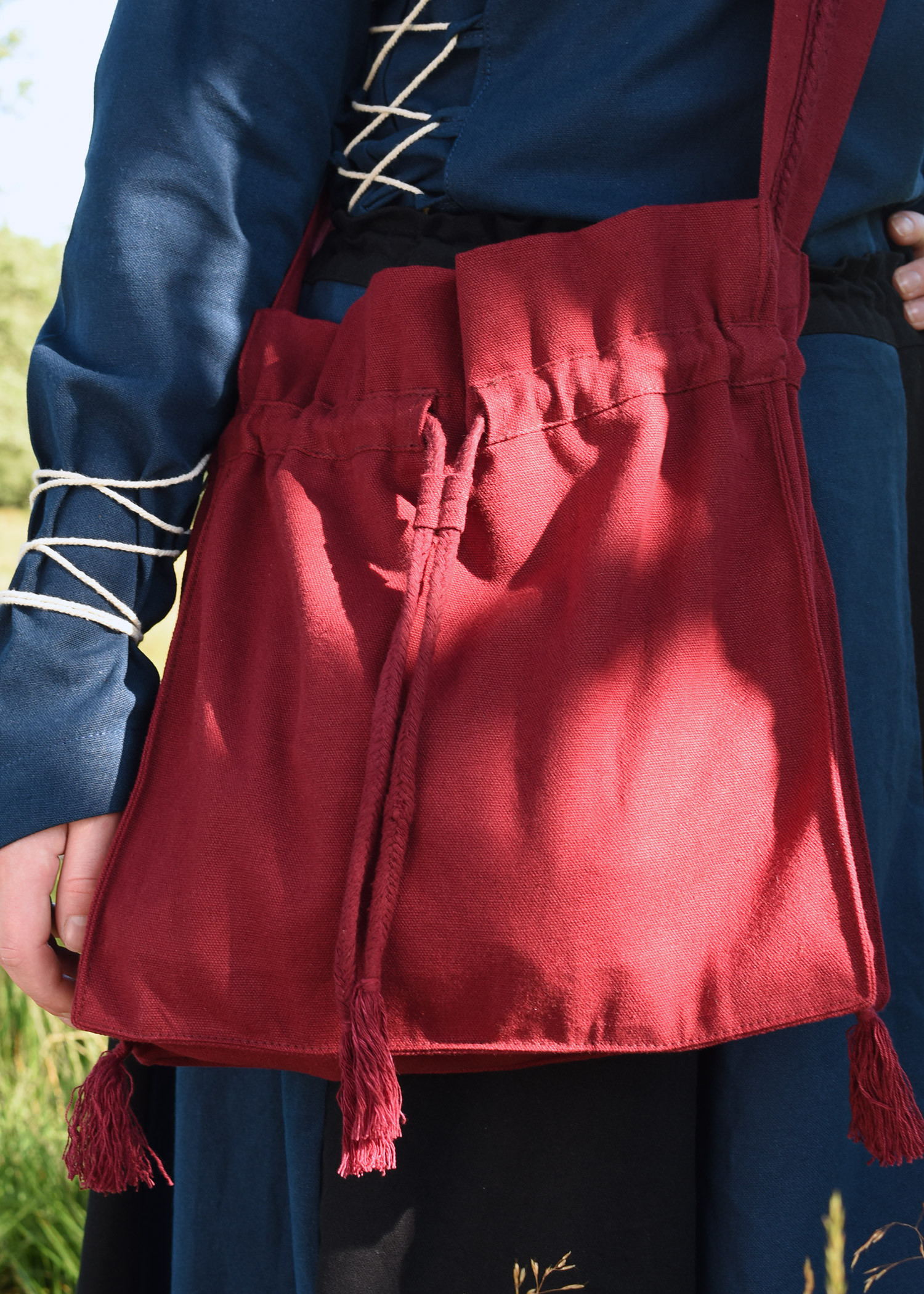 ?psc proxy image=1&product id=26565&image id=85016 - Comment choisir votre sac médiéval : Guide par matériaux et statut social
