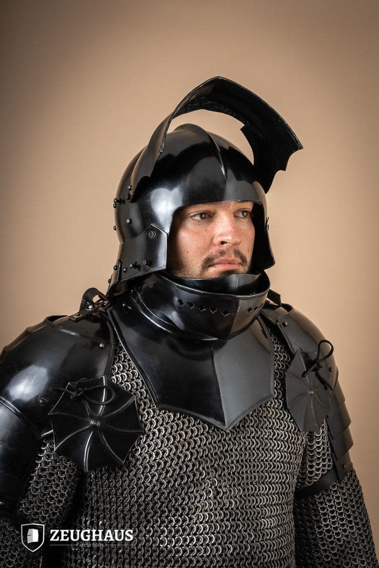 Casque allemand Sallet en acier bruni, XVe siècle