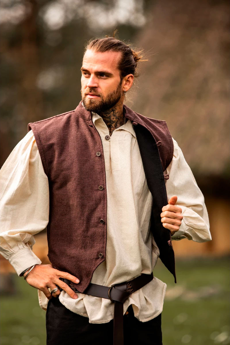 ?psc proxy image=1&product id=13013&image id=87131 - V&ecirc;tements m&eacute;di&eacute;vaux d'hiver : guide &eacute;pique et pratique sur les mat&eacute;riaux, les couches et l'usage social