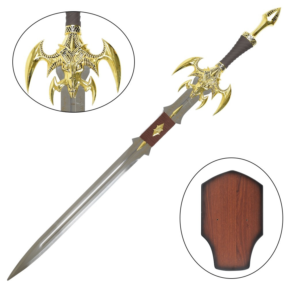 ?psc proxy image=1&product id=28599&image id=93901 - Deuillegivre et l'épée du Roi-Liche : histoire, pouvoirs et répliques légendaires