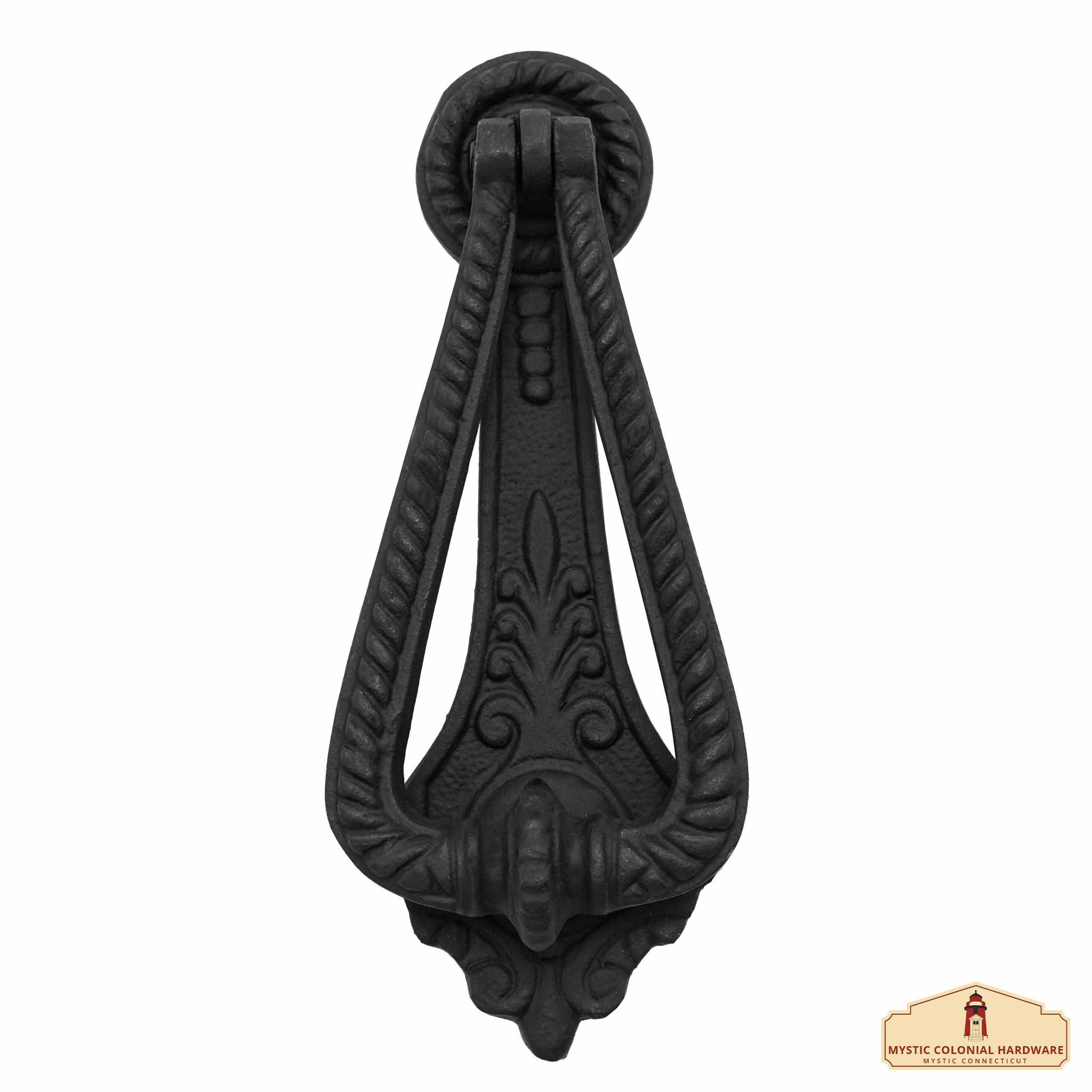 Heurto de porte médiéval avec anneau en fer forgé (17x7 cm.)