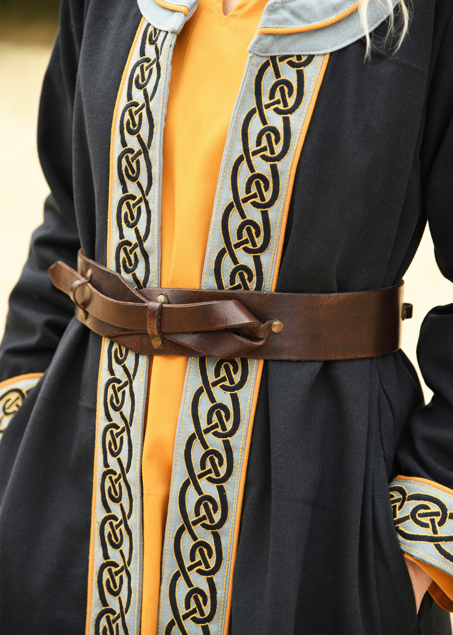 ?psc proxy image=1&product id=30088&image id=99751 - Ceinturons historiques : Plus qu'un accessoire, un symbole de pouvoir et de culture