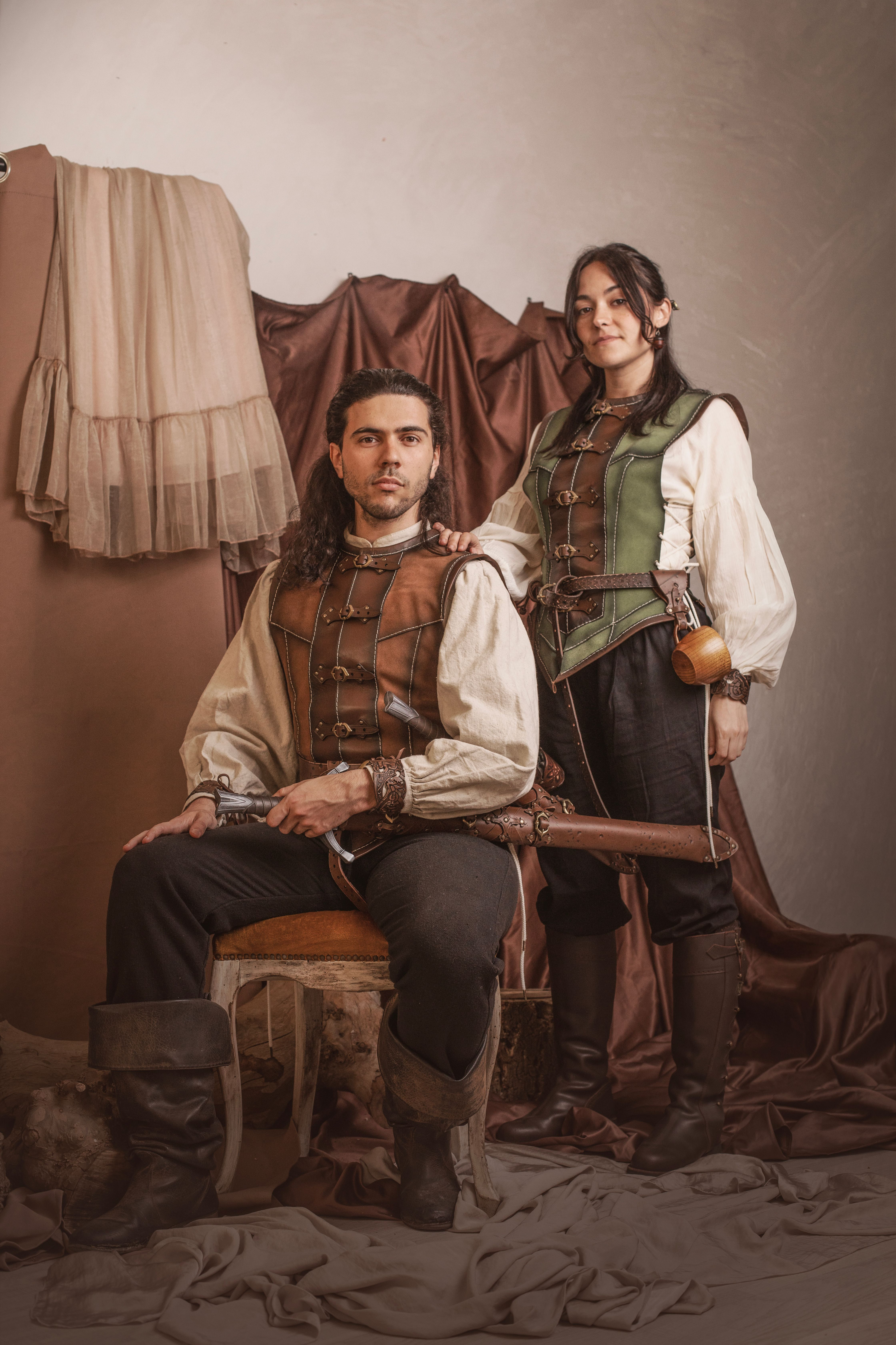 ?psc proxy image=1&product id=30136&image id=99953 - Gilets médiévaux : histoire, styles et comment choisir le gilet parfait