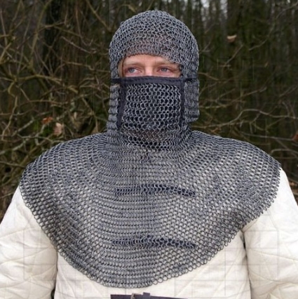 Verdugo cota de malla con protector bucal - Les camails ou cottes de mailles d'armures médiévaux