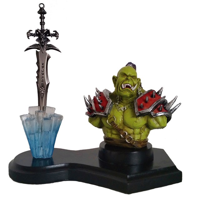 Figure orque et epee World of Warcraft 1738164664 - Top 10 des produits les plus vendus de World of Warcraft en 2024 : Découvrez-les !