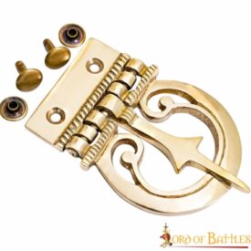 boucles de ceintures depoque bien plus quune simple fermeture 275x275 - Épée de Ceinture : L'Élégance de l'Ordre de Santiago