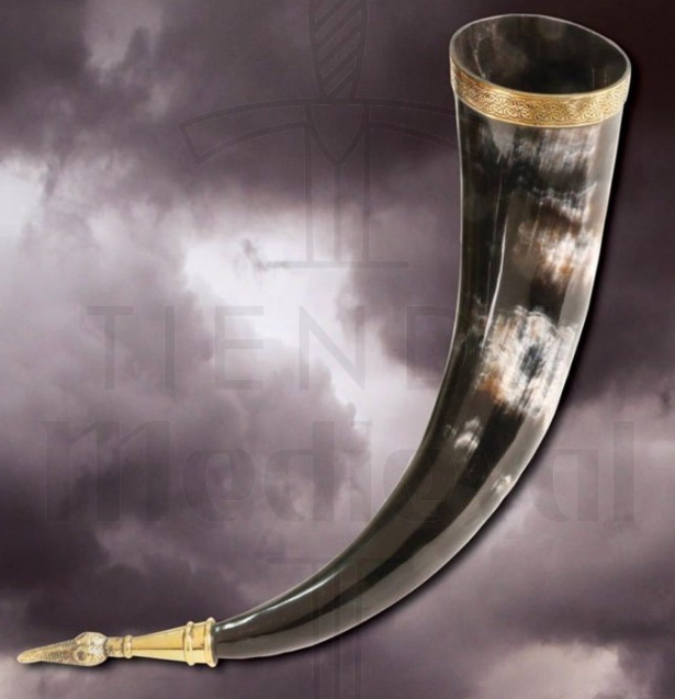 decouvrez la verite cachee derriere les mystiques cornes vikings au dela du mythe - Découvrez la Vérité Cachée Derrière les Mystiques Cornes Vikings : Au-Delà du Mythe