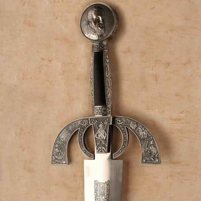 epees grand duc dalbe histoire honneurs et repliques des armes du duc - Épées Grand Duc d'Albe : histoire, honneurs et répliques des armes du Duc